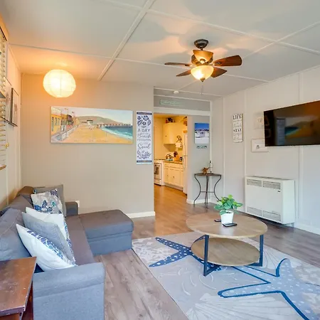 Historic Nautical Retreat Steps From Beach And Bites Avalon Exterior photo