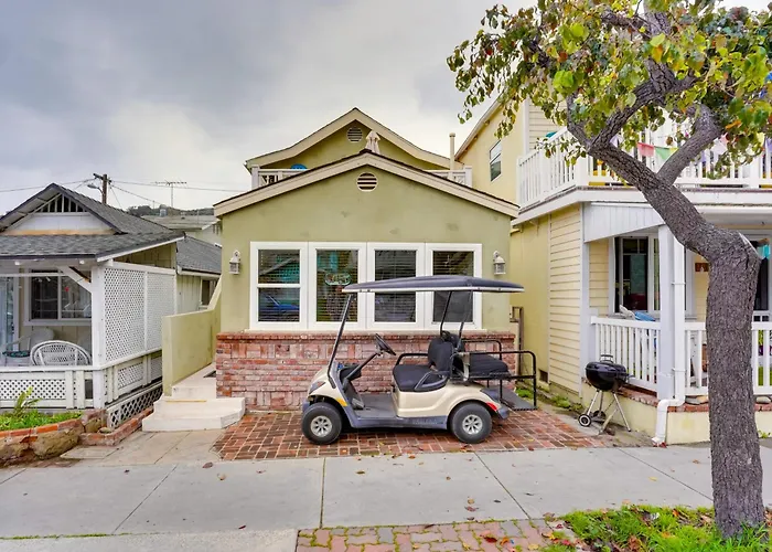 Historic Nautical Retreat Steps From Beach And Bites