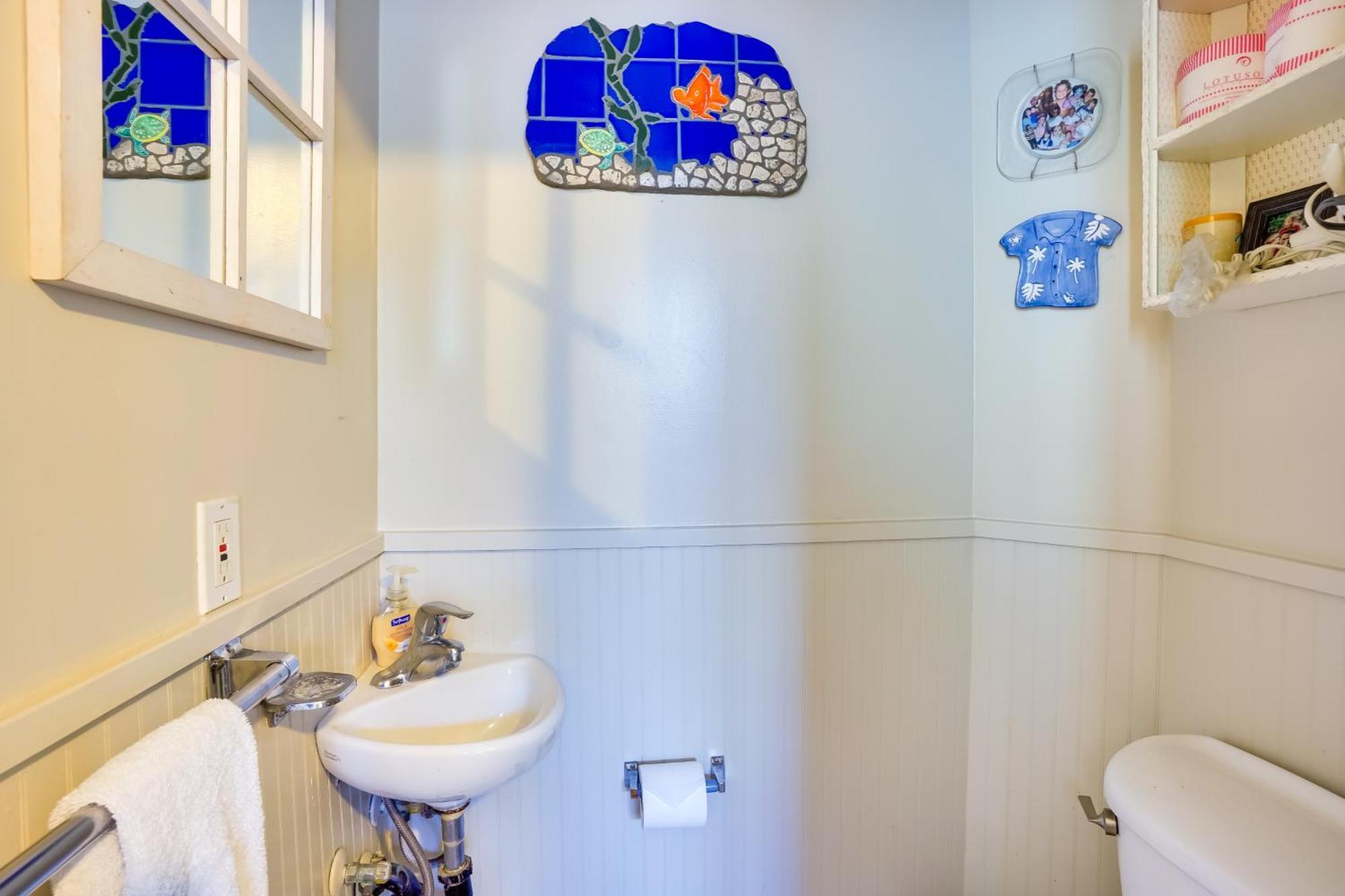 Historic Nautical Retreat Steps From And Bites Holiday home Avalon